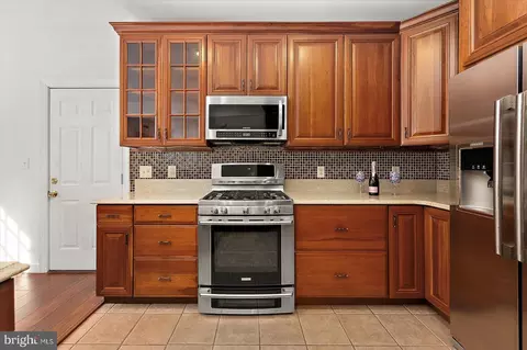 Kitchen - 101 Mumfords Landing Rd, Ocean Pines, MD 21811 photo 6 of 10