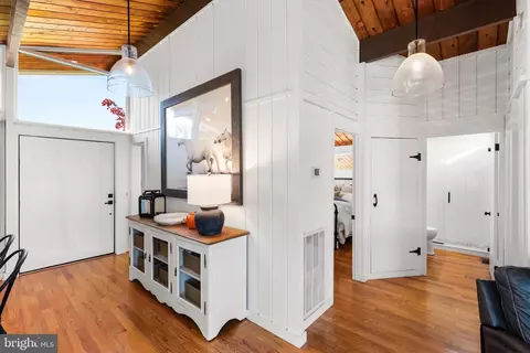 Entry Way - 61 Grand Port Rd, Ocean Pines, MD 21811 photo 4 of 6