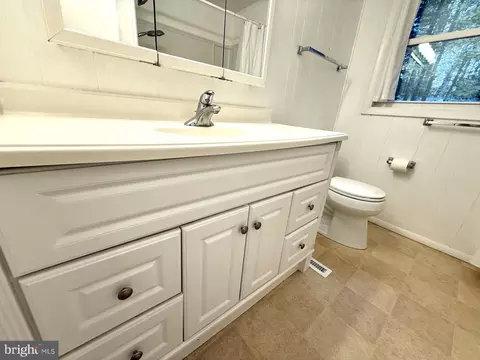 Bath - 16 Hickory Way, Ocean Pines, MD 21811 photo 3 of 5