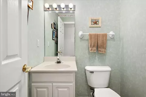 Bath - 75 Robin Hood Trl, Ocean Pines, MD 21811 photo 1 of 6