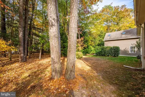Exterior - 75 Robin Hood Trl, Ocean Pines, MD 21811 photo 13 of 16