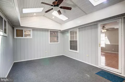 Entry Way - 9 Burr Hill Dr, Ocean Pines, MD 21811 photo 6 of 8