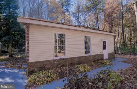 Exterior - 9 Burr Hill Dr, Ocean Pines, MD 21811 photo 10 of 19