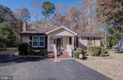 Exterior - 9 Burr Hill Dr, Ocean Pines, MD 21811 photo 6 of 19