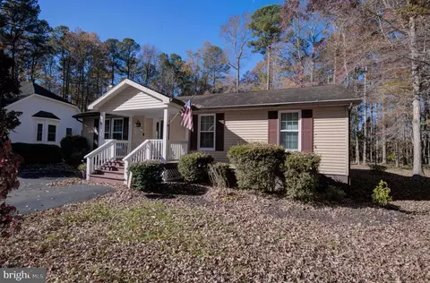 Exterior - 9 Burr Hill Dr, Ocean Pines, MD 21811 photo 9 of 19