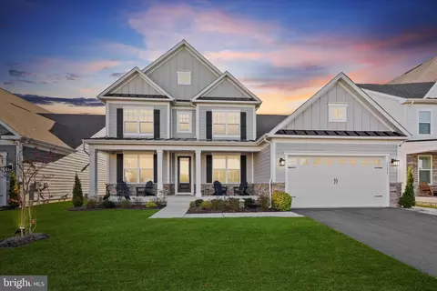 12377 Hidden Bay Dr, Berlin, MD 21811