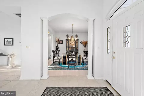 Entry Way - 11317 River Run Ln, Berlin, MD 21811 photo 7 of 12