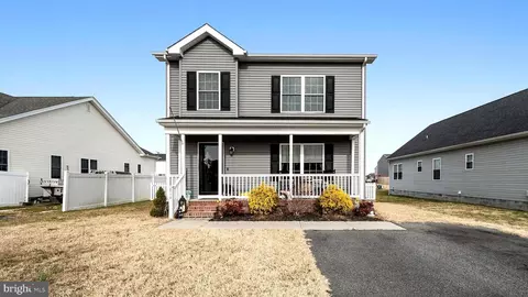 2110 Southern Fields Dr, Pocomoke City, MD 21851