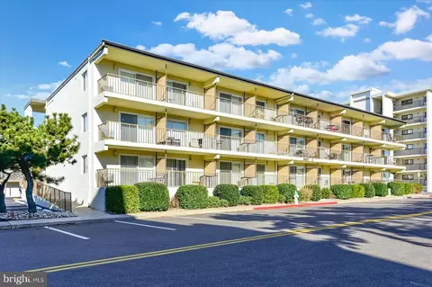 2 137th St #209, Ocean City, MD 21842