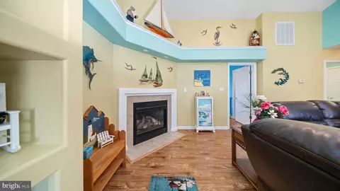 Entry Way - 128 Sandyhook Rd, Ocean Pines, MD 21811 photo 4 of 5