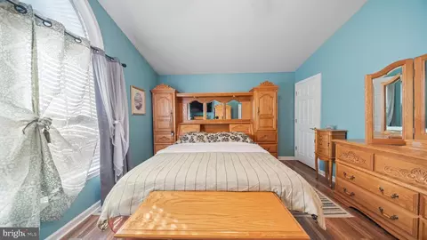 Bedroom - 128 Sandyhook Rd, Ocean Pines, MD 21811 photo 2 of 2