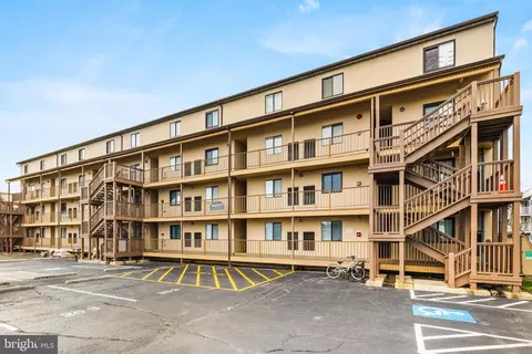 12300 Jamaica Ave #103, Ocean City, MD 21842