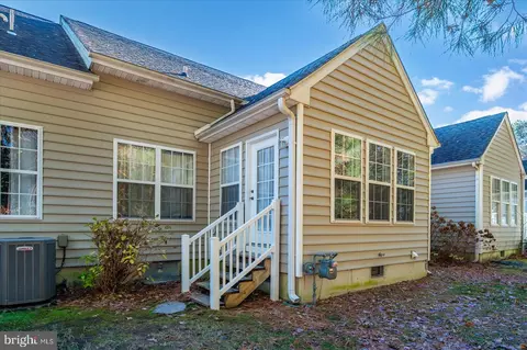 Exterior - 11 Hatteras St, Ocean Pines, MD 21811 photo 4 of 8