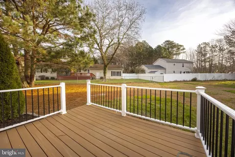 Exterior - 7 Mill Rd, Berlin, MD 21811 photo 10 of 12