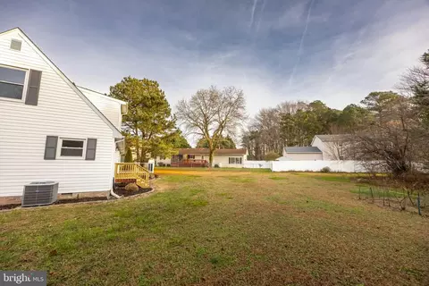 Exterior - 7 Mill Rd, Berlin, MD 21811 photo 12 of 12