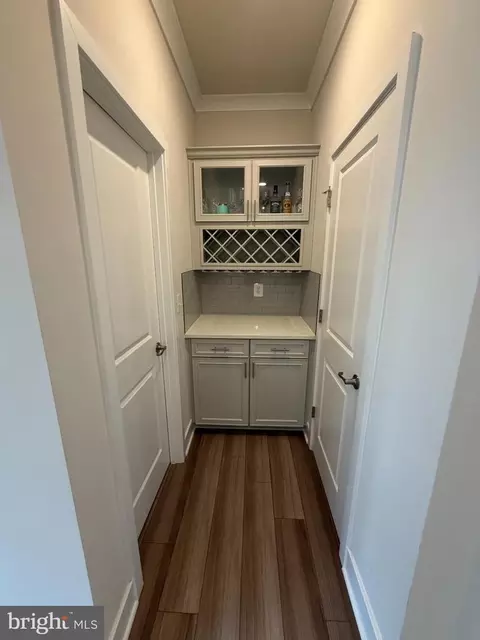 Entry Way - 12441 Oak Leaf Ln #2, Berlin, MD 21811 photo 6 of 9