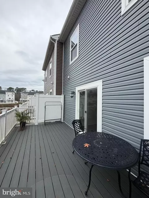Other - 12441 Oak Leaf Ln #2, Berlin, MD 21811 photo 5 of 10