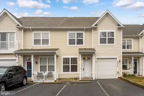 Exterior - 372 Schooner Ln, Berlin, MD 21811 photo 1 of 9