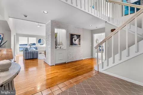 Entry Way - 26 W Mallard, Ocean Pines, MD 21811 photo 12 of 17