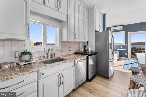 Kitchen - 26 W Mallard, Ocean Pines, MD 21811 photo 4 of 16