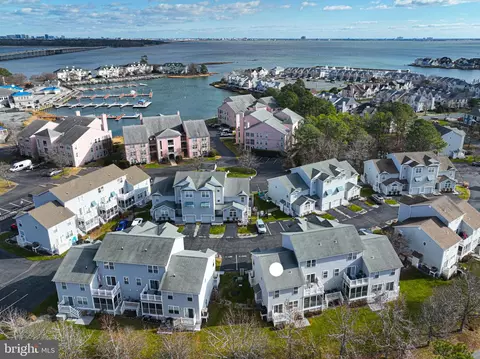 529 Yacht Club Dr #4, Ocean Pines, MD 21811