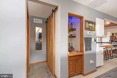 Entry Way - 11 Clipper Ct, Ocean Pines, MD 21811 photo 2 of 4