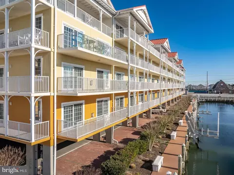 301 14th St #204, Ocean City, MD 21842