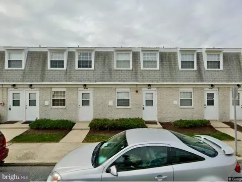 307 B 13th St #3, Ocean City, MD 21842