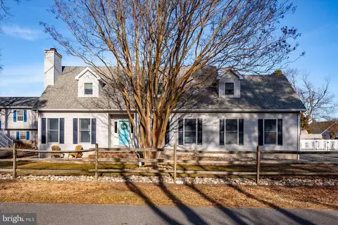 2 Crab Cay Ct, Ocean Pines, MD 21811