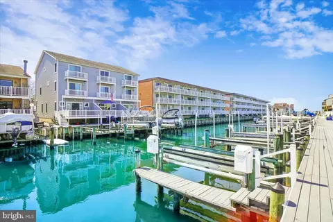 712 B Mooring Rd, Ocean City, MD 21842