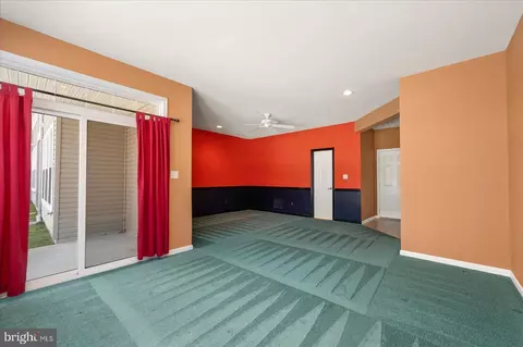 Living - 400 Williams St #12, Berlin, MD 21811 photo 14 of 14