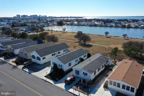 817 Gulf Stream Dr, Ocean City, MD 21842