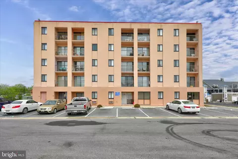 2301 Philadelphia Ave #510, Ocean City, MD 21842