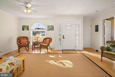 Entry Way - 3 Ebb Tide Ct, Ocean Pines, MD 21811 photo 2 of 5