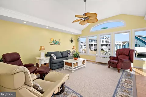 Living - 3 Ebb Tide Ct, Ocean Pines, MD 21811 photo 3 of 7