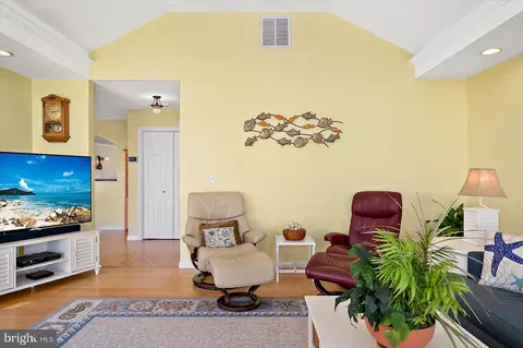 Living - 3 Ebb Tide Ct, Ocean Pines, MD 21811 photo 6 of 7