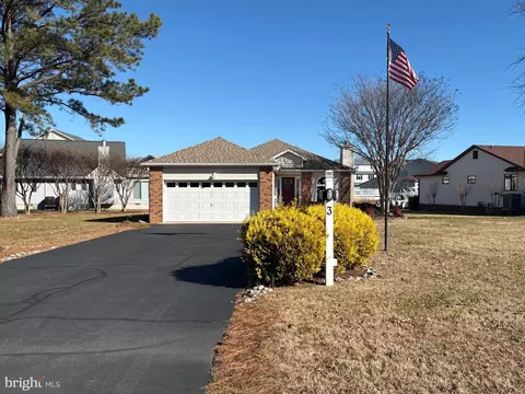 3 Ebb Tide Ct, Ocean Pines, MD 21811