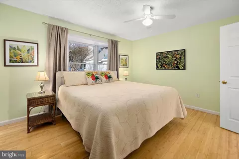 Bedroom - 3 Ebb Tide Ct, Ocean Pines, MD 21811 photo 4 of 5