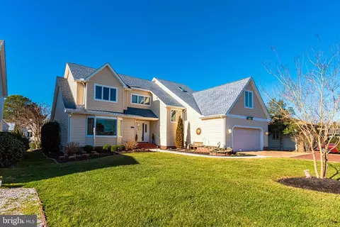 6 Heron Isle Ct, Ocean Pines, MD 21811