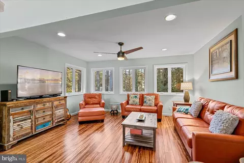 10 Coventry Ct, Berlin, MD 21811 photo 4