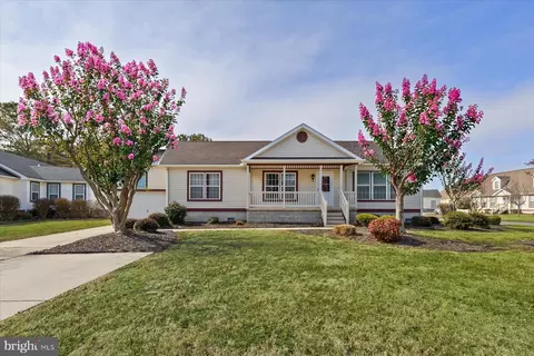 26 White Crane Dr, Berlin, MD 21811