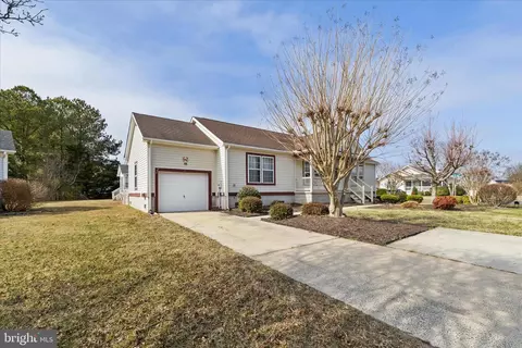 Exterior - 26 White Crane Dr, Berlin, MD 21811 photo 3 of 8