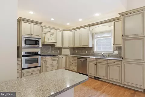 Kitchen - 9409 Whitetail Ct, Berlin, MD 21811 photo 2 of 4
