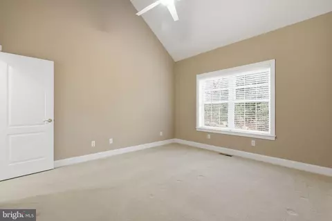 Bedroom - 9409 Whitetail Ct, Berlin, MD 21811 photo 7 of 10