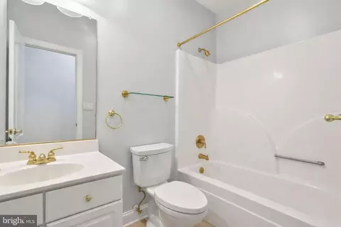 Bath - 9409 Whitetail Ct, Berlin, MD 21811 photo 1 of 3