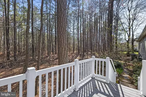 Exterior - 5 Freeport Ln, Berlin, MD 21811 photo 10 of 12