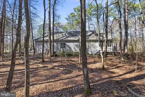 Exterior - 5 Freeport Ln, Berlin, MD 21811 photo 11 of 12