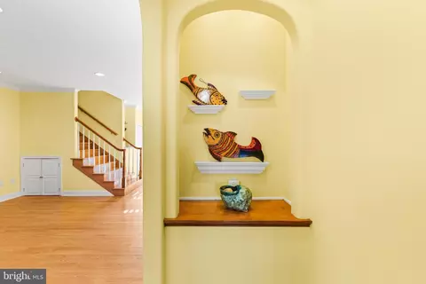 Entry Way - 240 Teal Cir, Ocean Pines, MD 21811 photo 2 of 5