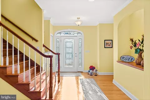 Entry Way - 240 Teal Cir, Ocean Pines, MD 21811 photo 3 of 5