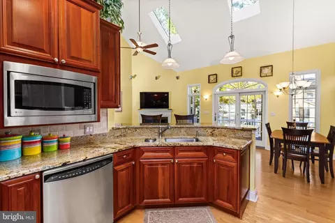 Kitchen - 240 Teal Cir, Ocean Pines, MD 21811 photo 2 of 5